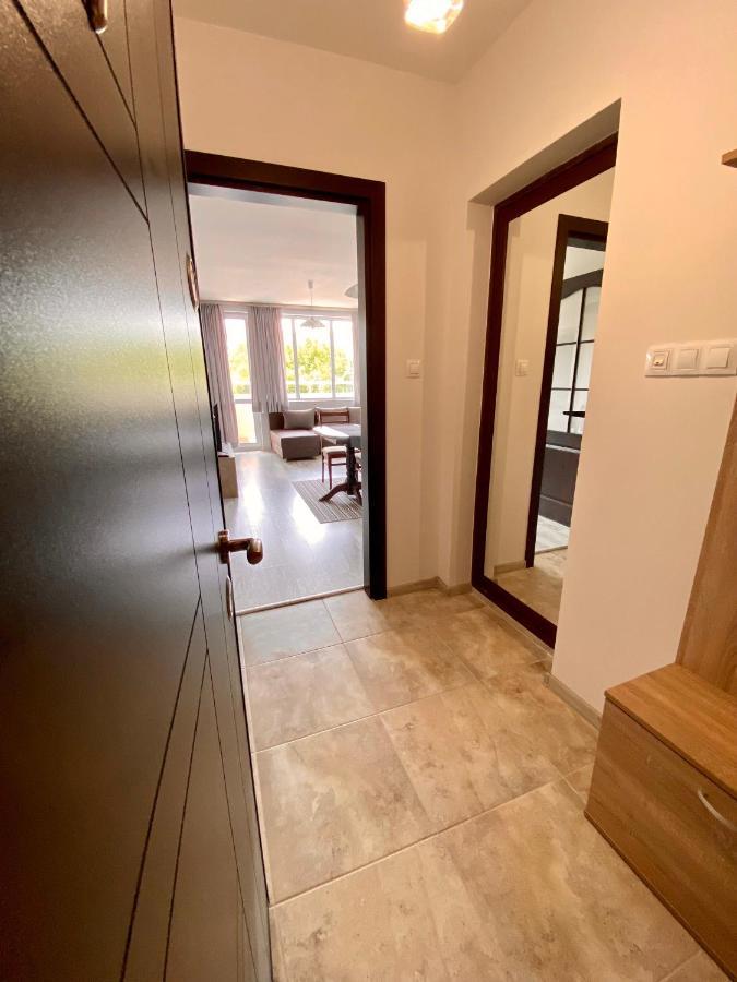 Cozy & Modern 1Br Apart For 4 Guests Next To Medical University & Free Parking Stara Zagora Exterior foto